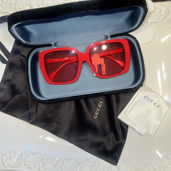 Gucci Red Sunglasses GG0567SAN NWT - Picture 5 of 11